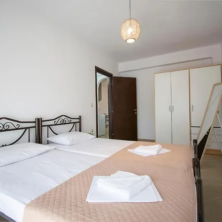 Violeta By Rentalspro - Nea Halkidiki Lägenhet *