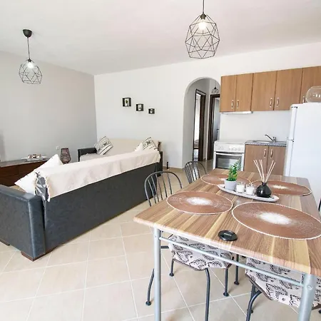 Lägenhet Violeta By Rentalspro - Nea Halkidiki Flogita